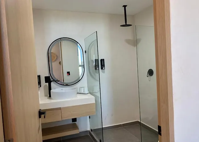 Torre 48 By Andiani Travel * Playa del Carmen